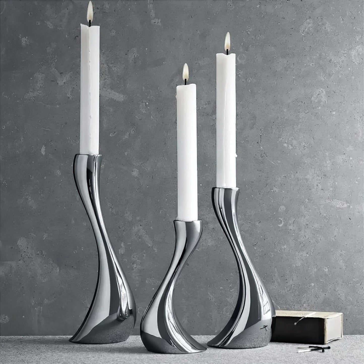 Acrane Candle Holder