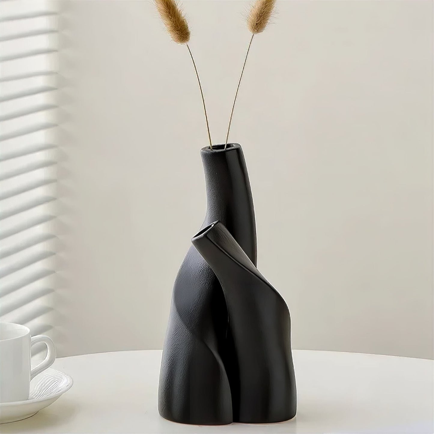 Alban Vase