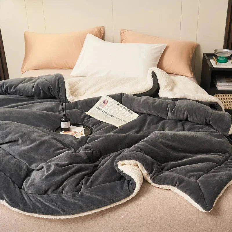 Axelle Plush Blanket