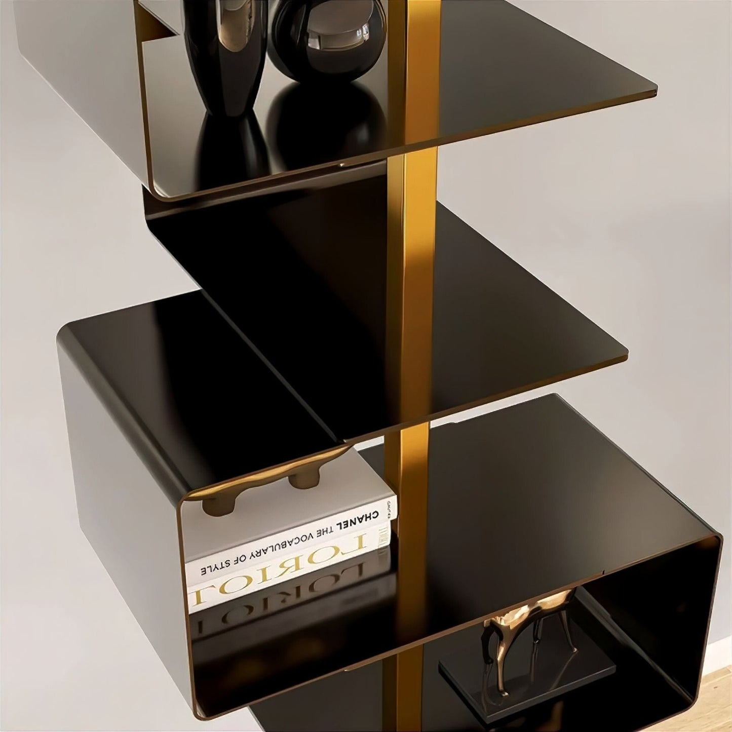 Silvano Bookshelf